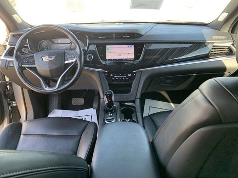 Used 2024 Cadillac XT6 Premium Luxury FWD image 18