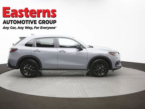 Used 2025 Honda HR-V Sport image 46