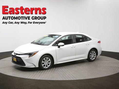 Used 2024 Toyota Corolla LE image 55