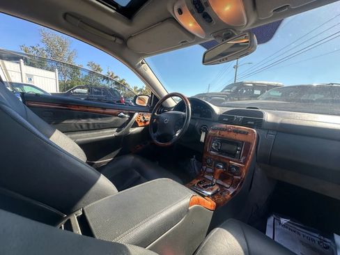 Used 2006 Mercedes-Benz CL 500 image 8
