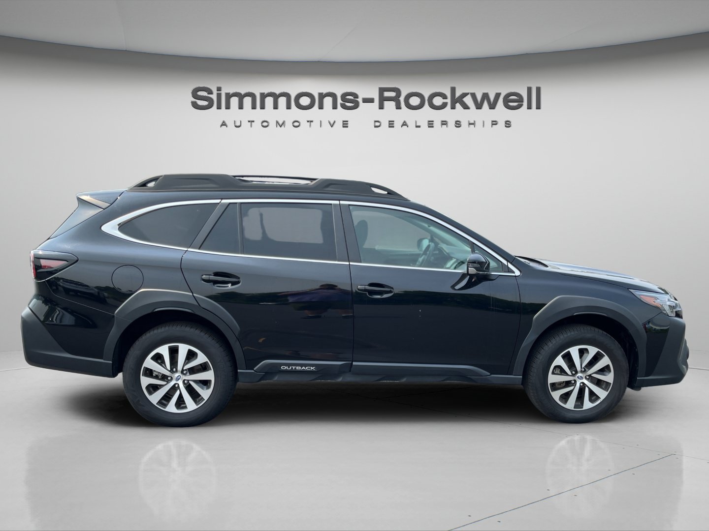 Used 2025 Subaru Outback Premium AWD/4WD image 5