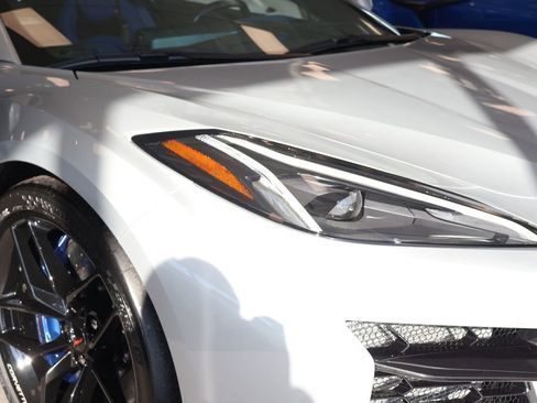 New 2026 Chevrolet Corvette Z06 w/ Z07 Performance Package image 3