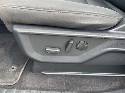 Used 2023 Ford F150 XLT w/ Equipment Group 302A High AWD/4WD image 25
