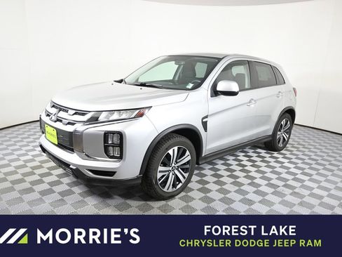 Used 2020 Mitsubishi Outlander Sport SE image 1