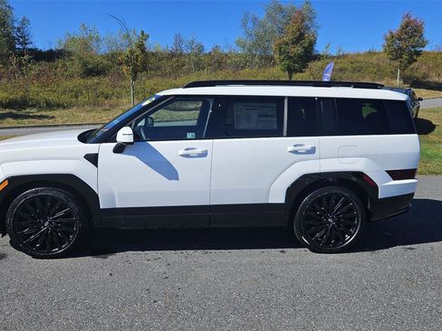 Used 2024 Hyundai Santa Fe Calligraphy image 4