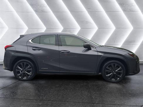 Used 2019 Lexus UX 250h F Sport w/ F Sport Premium Package AWD/4WD image 6