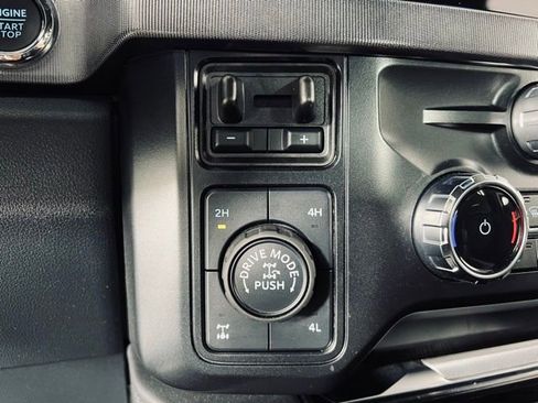 Used 2025 Ford F350 Platinum w/ Tremor Off-Road Package AWD/4WD image 25