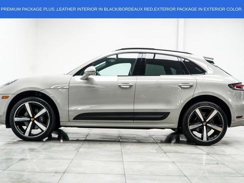 Used 2023 Porsche Macan AWD/4WD image 12