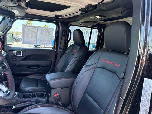 Used 2023 Jeep Wrangler Unlimited Rubicon w/ Xtreme 35 Tire Package AWD/4WD image 18