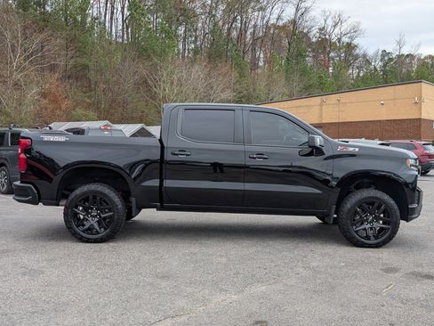 Used 2021 Chevrolet Silverado 1500 LT Trail Boss w/ Convenience Package II image 10