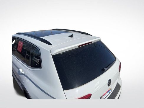 Used 2019 Volkswagen Tiguan SE image 37