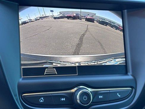 Used 2022 Chevrolet TrailBlazer LT w/ Confidence II Package FWD image 27