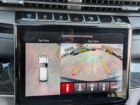 New 2026 Jeep Grand Cherokee L Limited w/ Limited Altitude Package AWD/4WD image 15