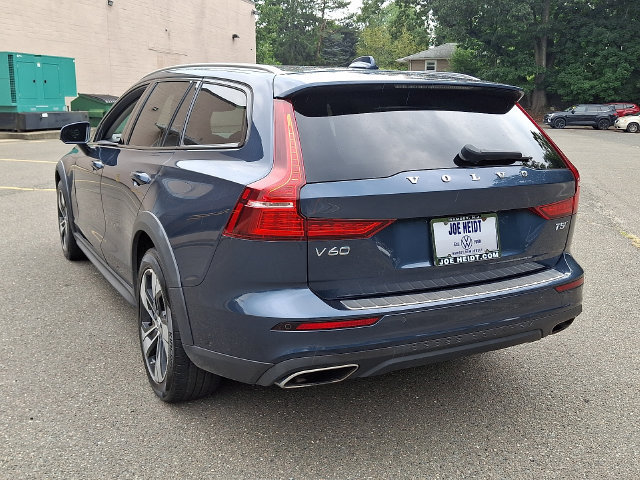 Used 2020 Volvo V60 T5 Cross Country w/ Protection Package Premier AWD/4WD image 8