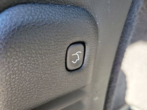 Used 2023 Dodge Durango GT image 12