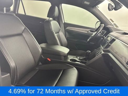 Used 2020 Volkswagen Atlas Cross Sport SE image 16