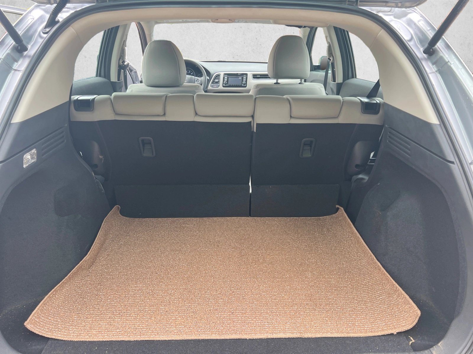 Used 2019 Honda HR-V LX image 23
