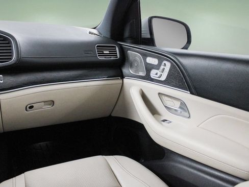 Used 2024 Mercedes-Benz GLE 450 4MATIC image 20