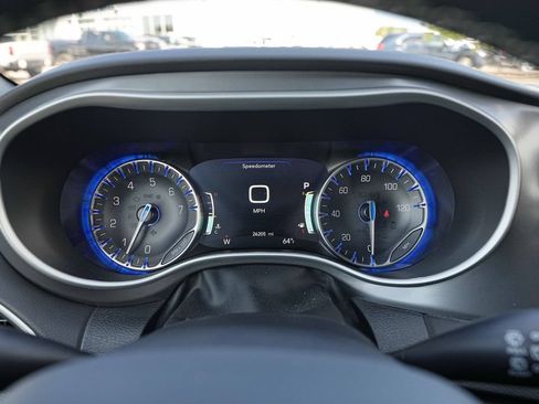Used 2026 Chrysler Pacifica Select FWD image 35