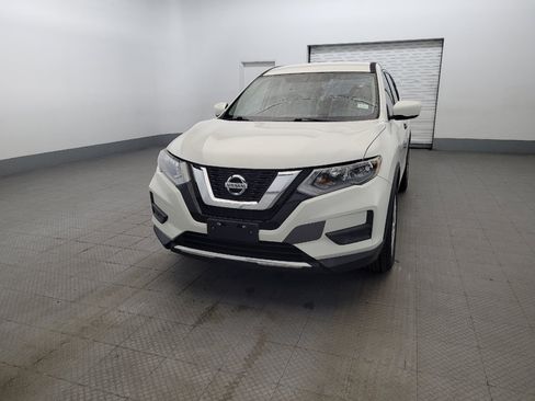 Used 2017 Nissan Rogue S AWD/4WD image 15