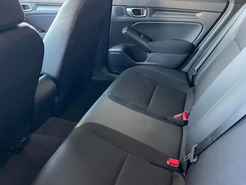 Used 2023 Honda Civic Sport image 12