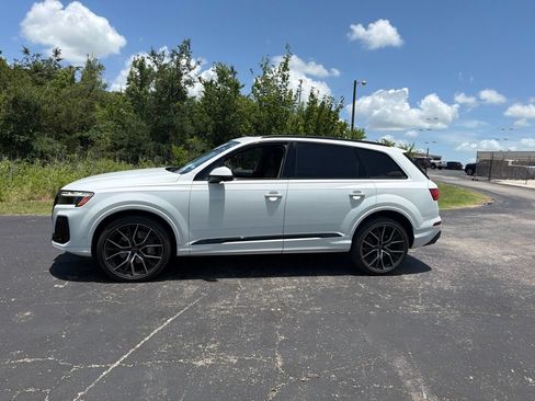Used 2025 Audi Q7 3.0T Prestige AWD/4WD image 4