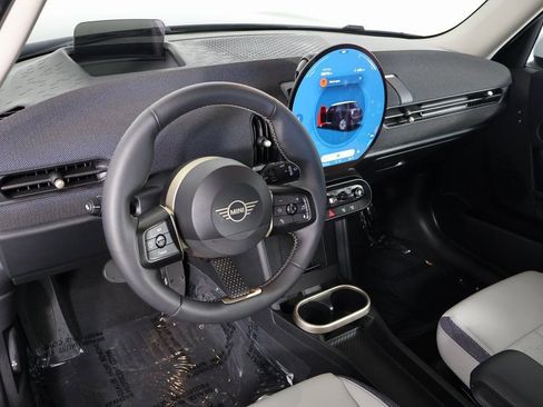 Used 2025 MINI Cooper S image 7