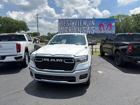 Used 2026 RAM 1500 Big Horn AWD/4WD image 30