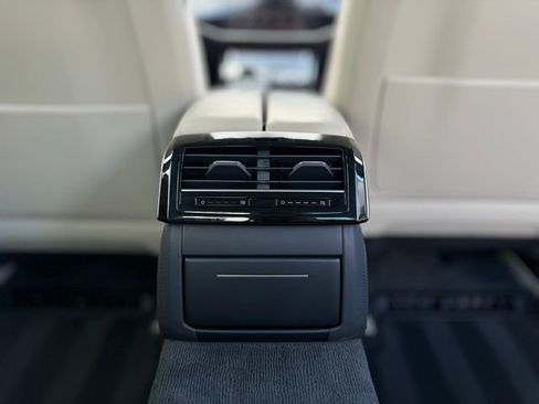 Used 2023 Audi A8 L 3.0T w/ Comfort Plus Package image 20