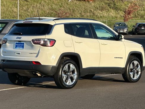 Used 2021 Jeep Compass Limited AWD/4WD image 3