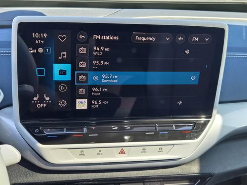 Used 2023 Volkswagen ID.4 Pro S AWD/4WD image 18