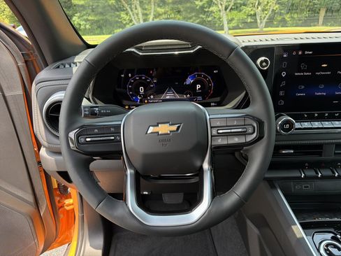 Used 2026 Chevrolet Colorado LT w/ LT Convenience Package AWD/4WD image 23