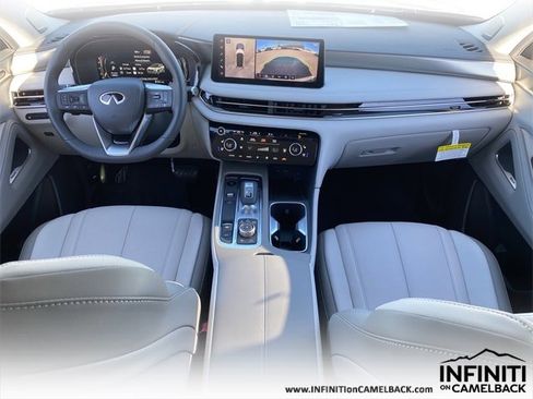New 2026 INFINITI QX60 Luxe image 15