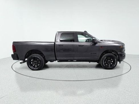 New 2026 RAM 2500 Laramie AWD/4WD image 10