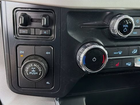 Used 2022 Ford F150 XLT w/ Equipment Group 302A High AWD/4WD image 22