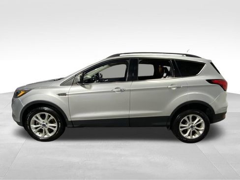 Used 2019 Ford Escape SEL AWD/4WD image 6