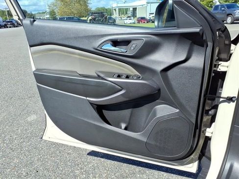 New 2026 Chevrolet Trax ACTIV w/ Driver Confidence Package image 15