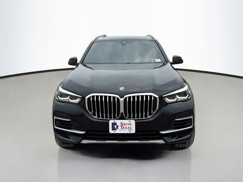 Used 2022 BMW X5 xDrive40i AWD/4WD image 2