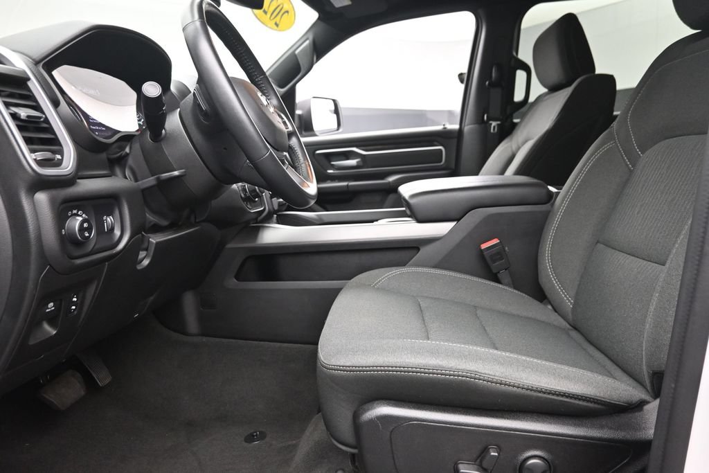 Used 2023 RAM 1500 Big Horn AWD/4WD image 16