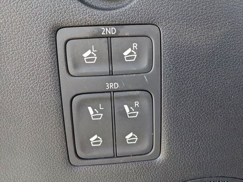 Used 2022 Hyundai Palisade Limited image 48