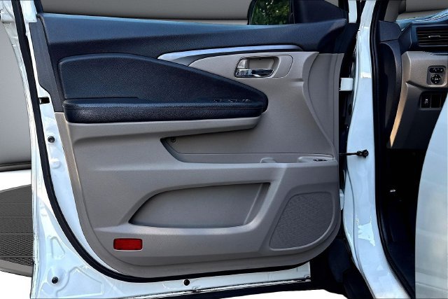 Used 2016 Honda Pilot EX-L image 22