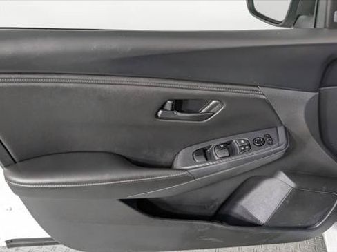 Used 2024 Nissan Sentra S FWD image 13