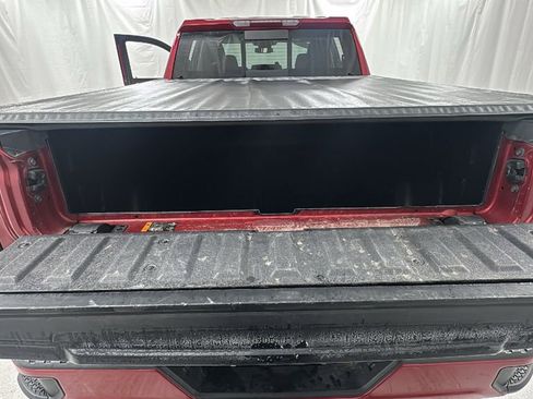 Used 2022 GMC Sierra 1500 Elevation image 15