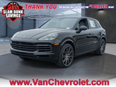 Used 2022 Porsche Cayenne S Platinum image 1