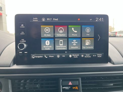 Used 2023 Honda Pilot Elite image 19