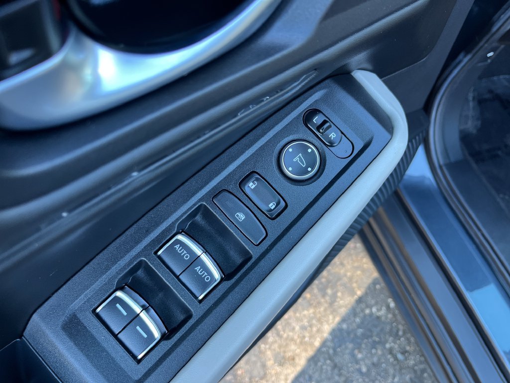 Certified 2023 Honda Accord EX image 11