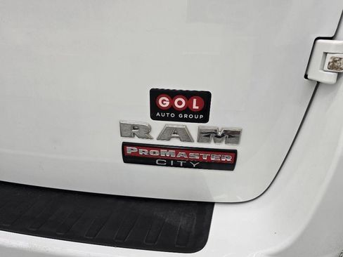Used 2020 RAM ProMaster City Tradesman SLT FWD image 8