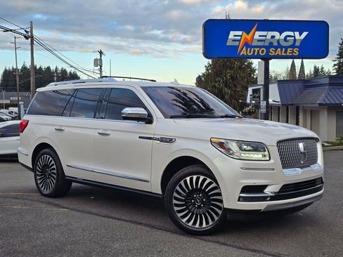 Used 2019 Lincoln Navigator Black Label w/ Cargo Package image 1
