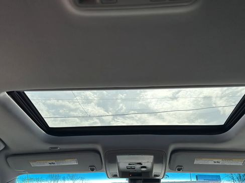 Used 2016 Chevrolet Tahoe LT image 32