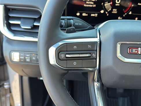 New 2026 GMC Terrain Elevation w/ Elevation Premium Package image 9